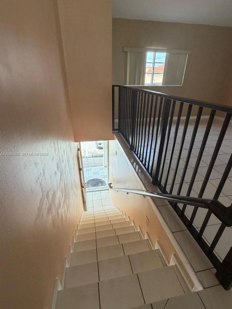 7797 W 29th Ln, Unit 201-32, Hialeah, FL 33018 Photo