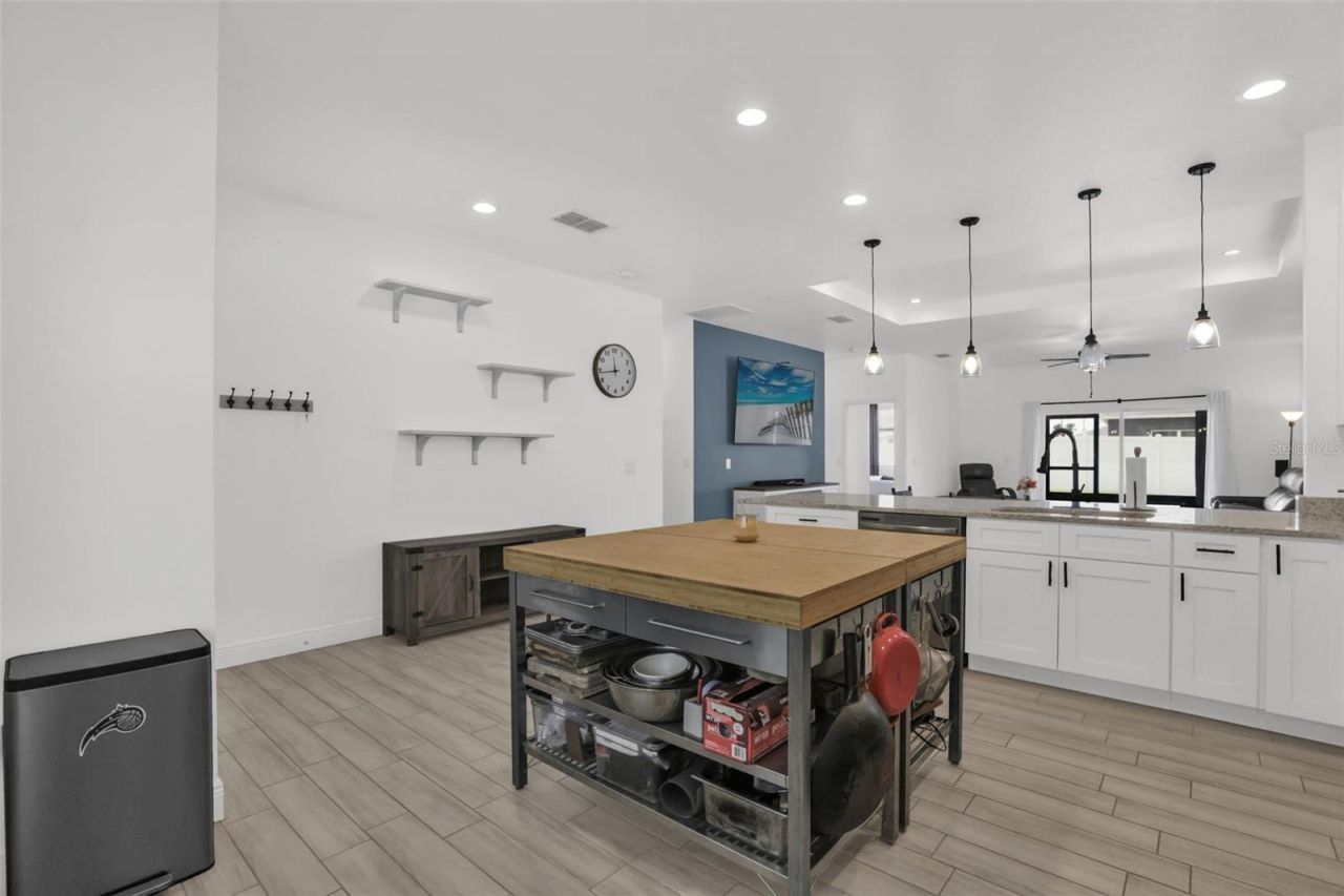 5060 Gypsy Lane, Orlando, FL 32807 Photo