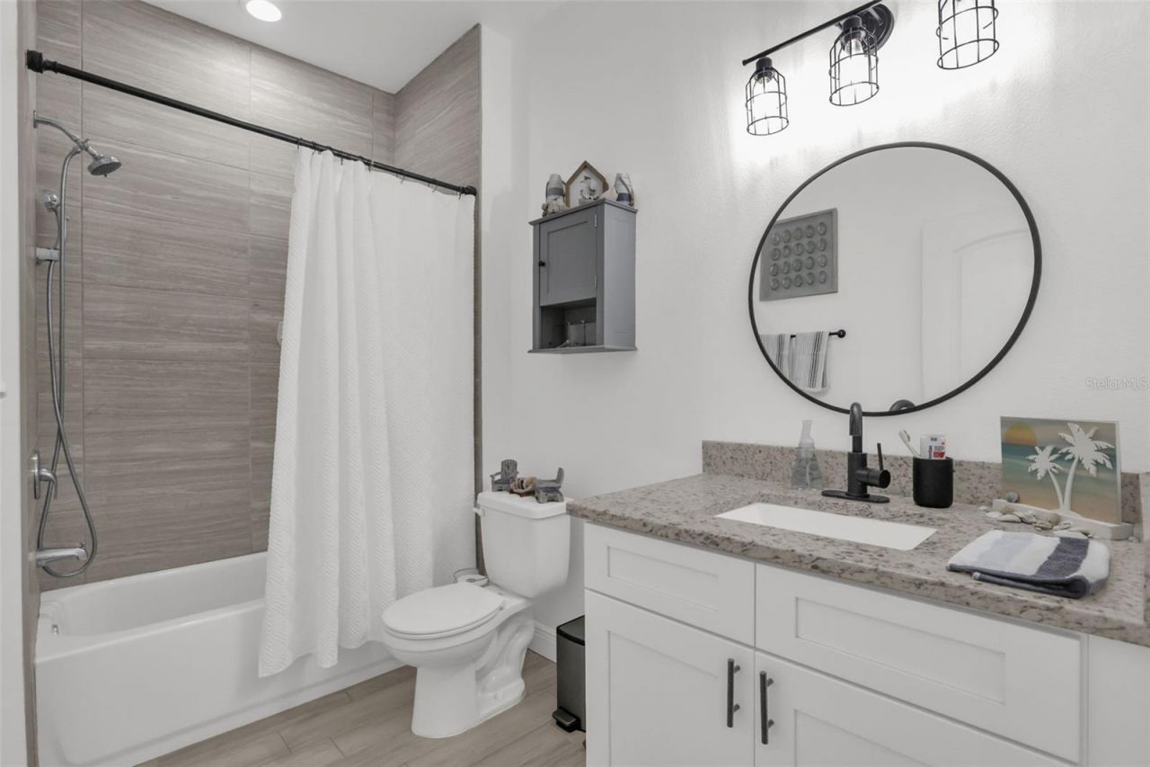5060 Gypsy Lane, Orlando, FL 32807 Photo
