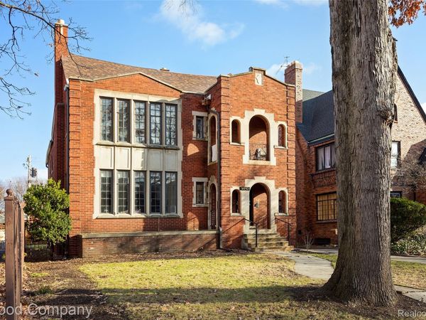 16910 LA SALLE Avenue , Detroit, Mi 48221