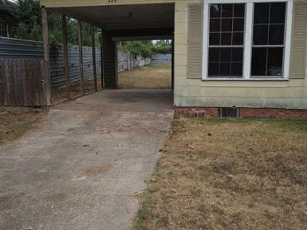 310 Monroe Street, Mansfield, LA 71052