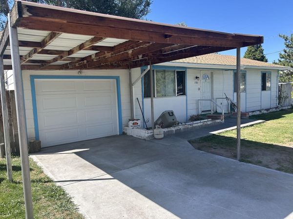1381 Peach Street, Blackfoot, ID 83221