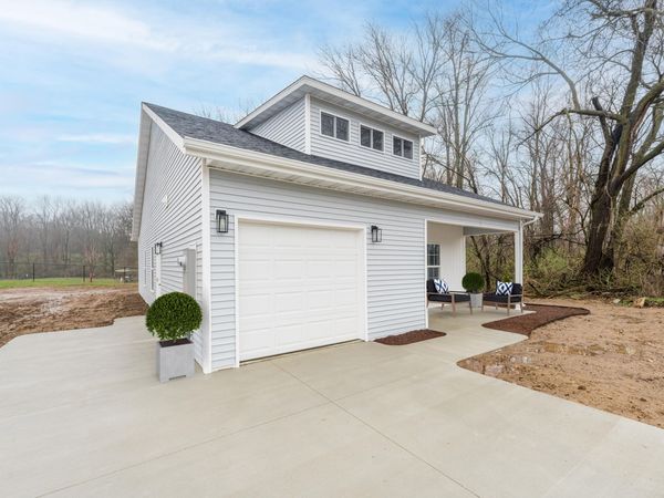 722 Imagine Drive, Cassopolis, MI 49031