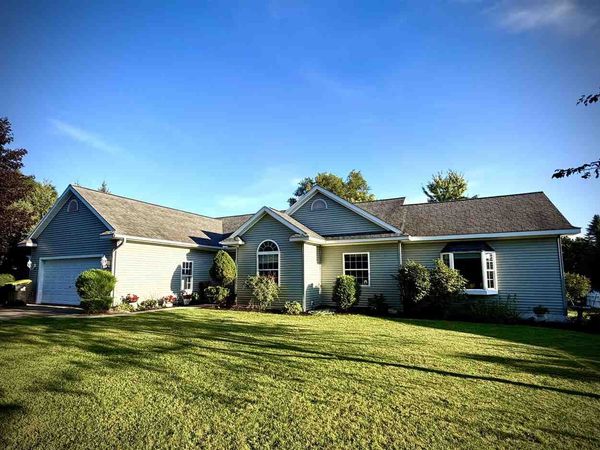 7443 Meadow Lane, Bellaire, MI 49615