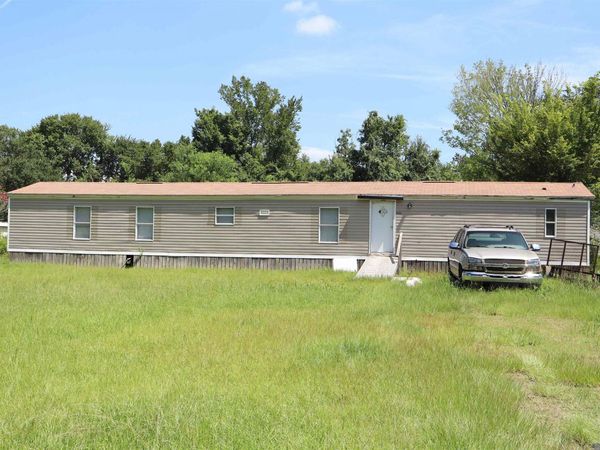 41030 J D Gautreau Rd, Gonzales, LA 70737