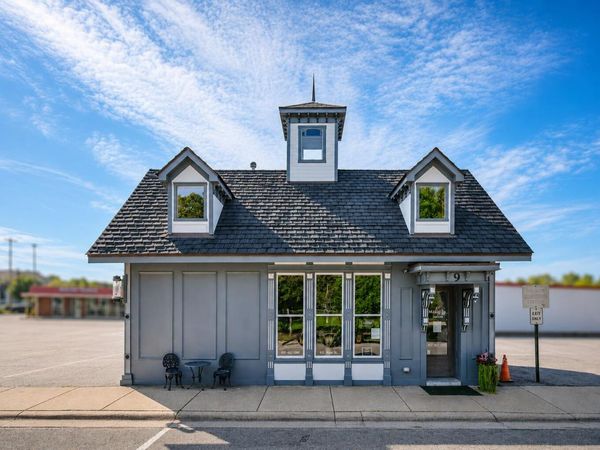 9 W Mound Street, South Charleston, OH 45368