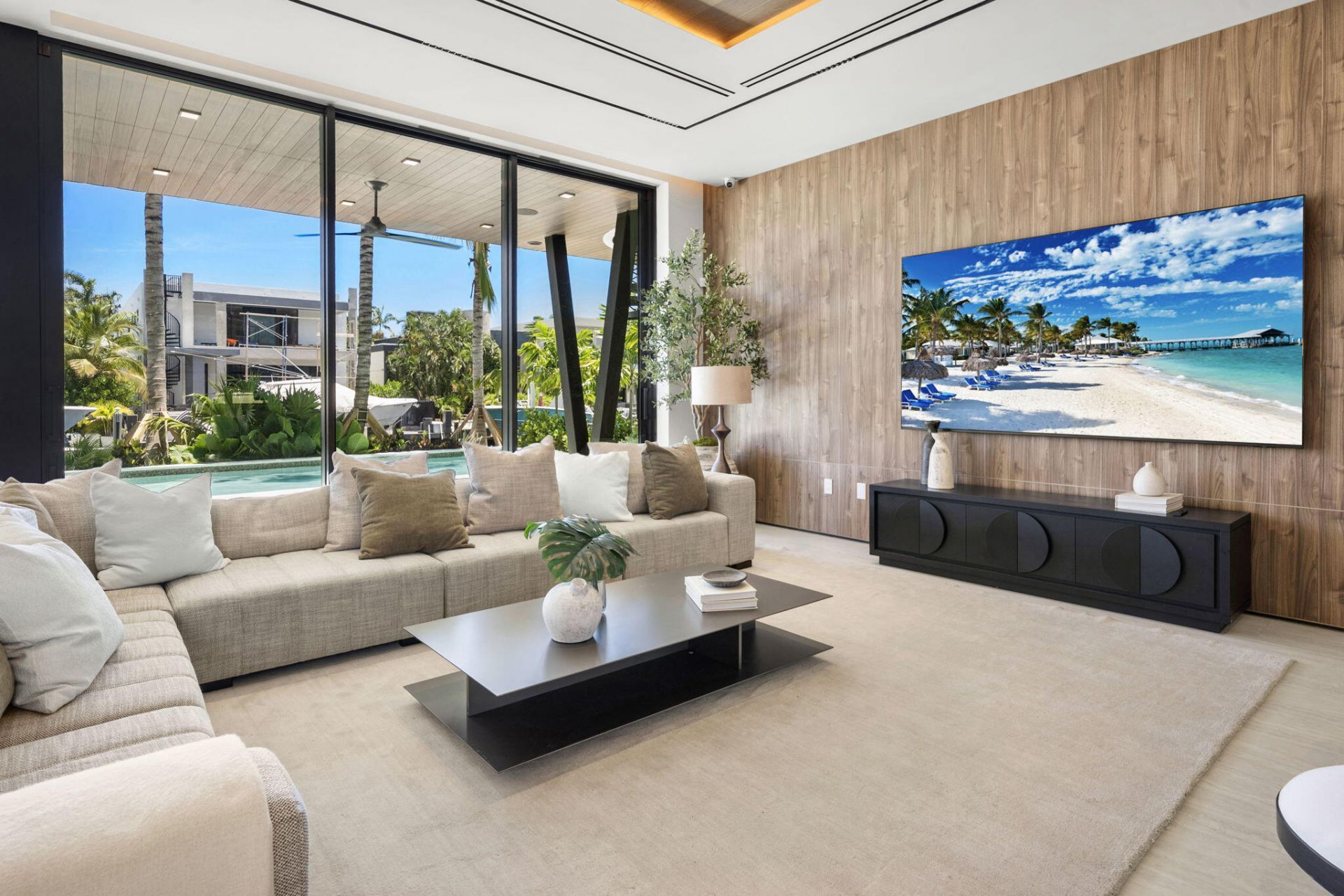 600 Solar Isle Drive, Fort Lauderdale, FL 33301 Photo