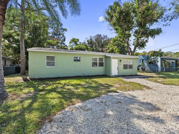 205 N 21st Street, Fort Pierce, FL 34950