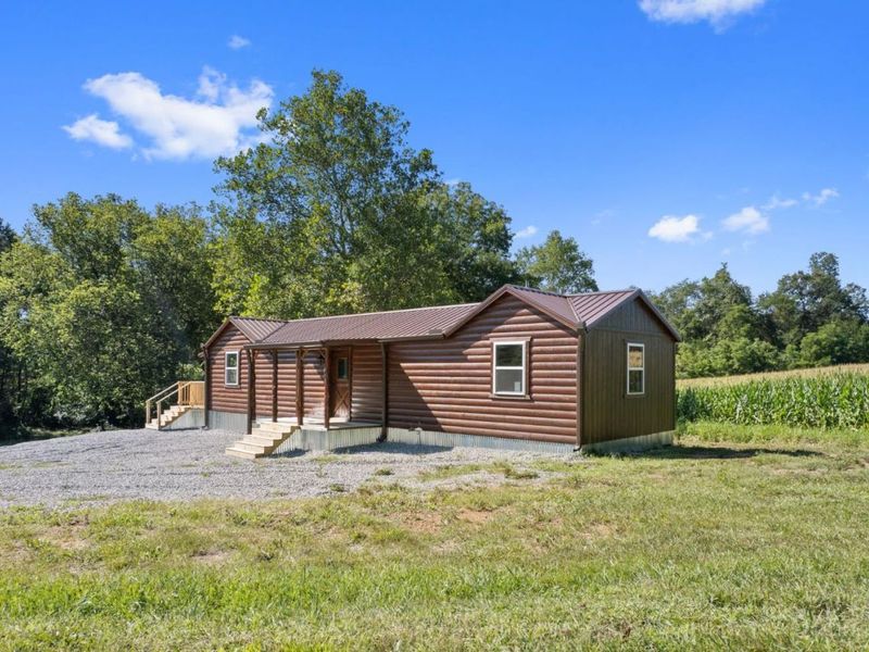 573 Hackleshin Road, Peebles, OH 45660 Photo 1