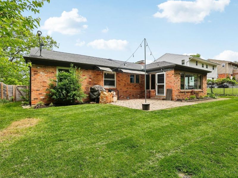 1023 Paxton Avenue, Cincinnati, OH 45208 Photo 42