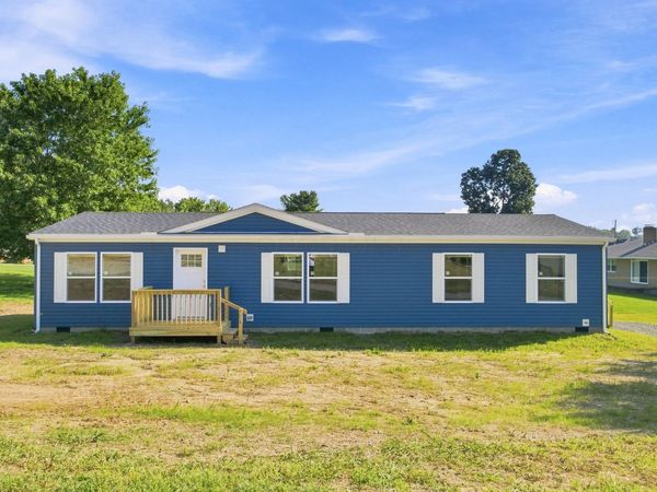18432 Laurel Street , Laurelville, OH 43135