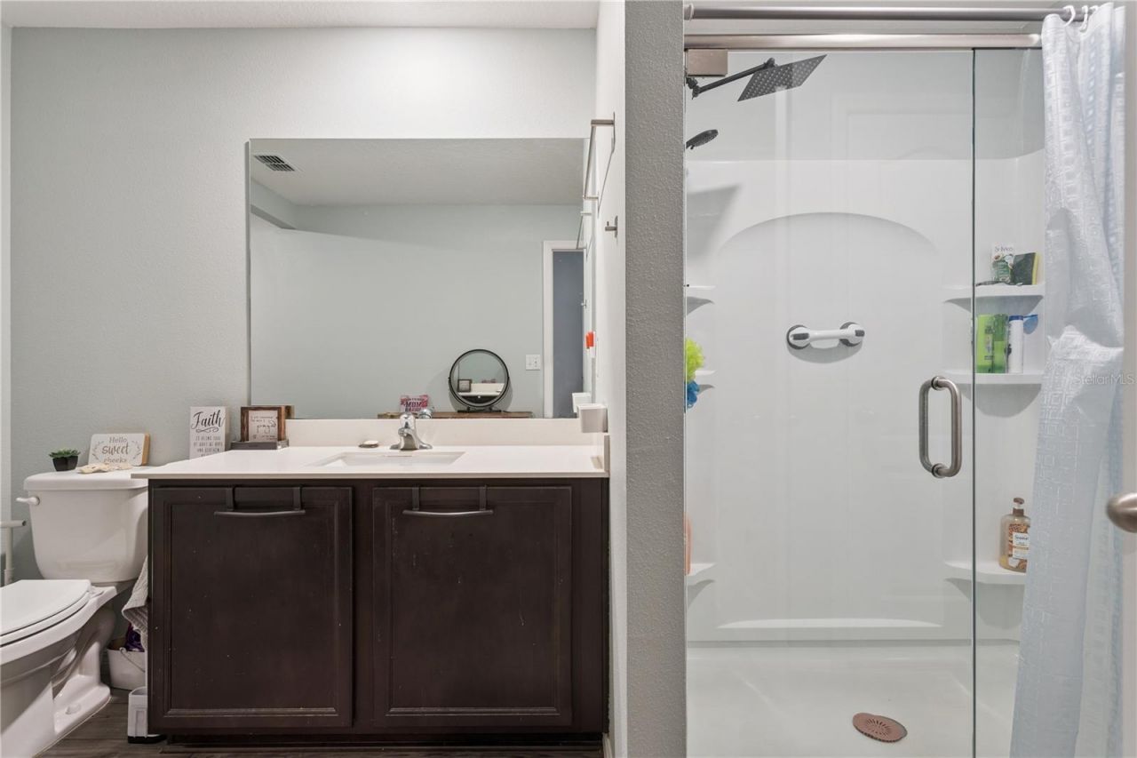 1063 Lake Arbor Court , Tavares, FL 32778 Photo
