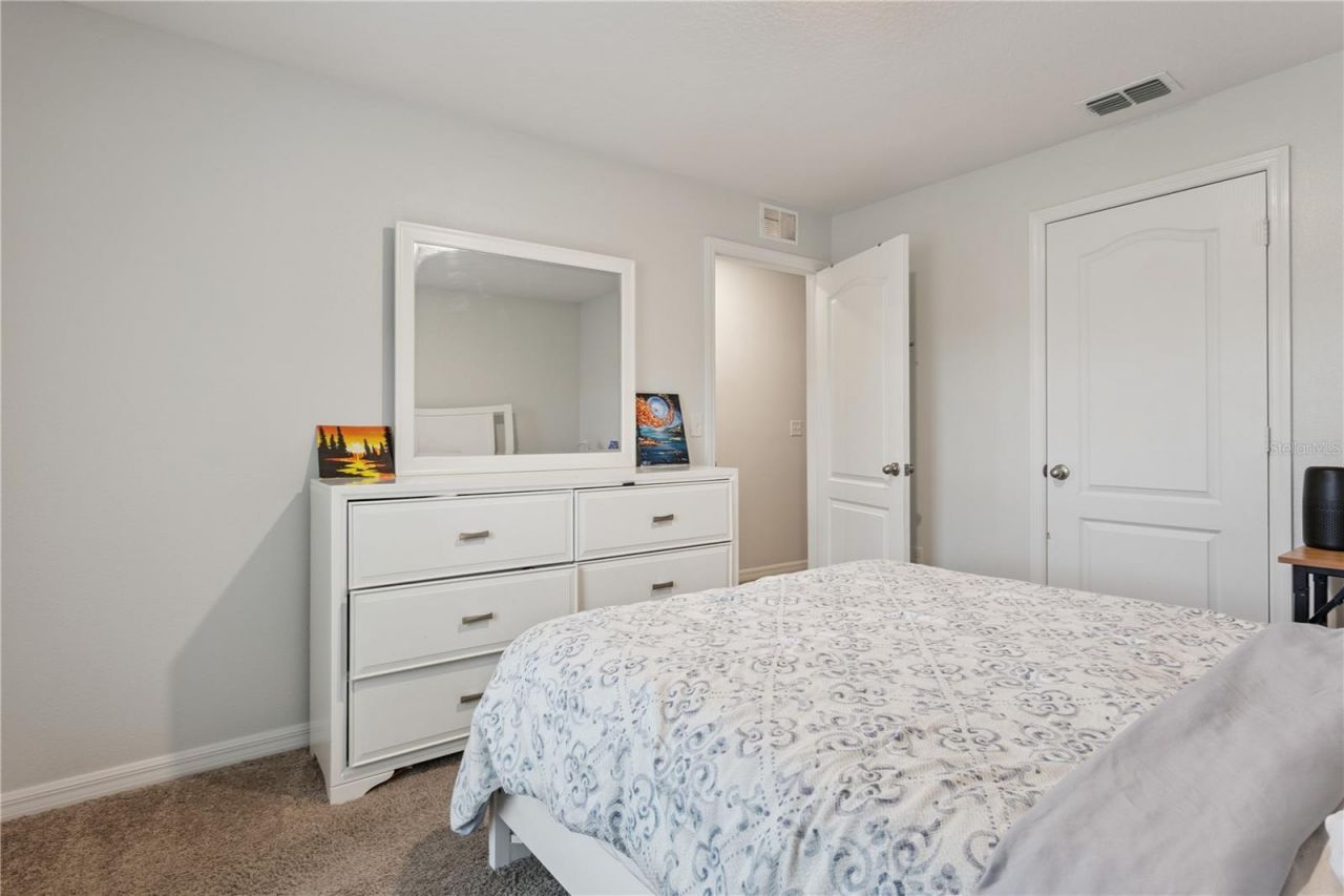 1063 Lake Arbor Court , Tavares, FL 32778 Photo