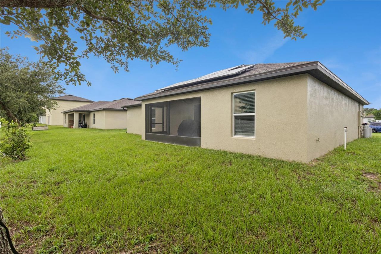 1063 Lake Arbor Court , Tavares, FL 32778 Photo