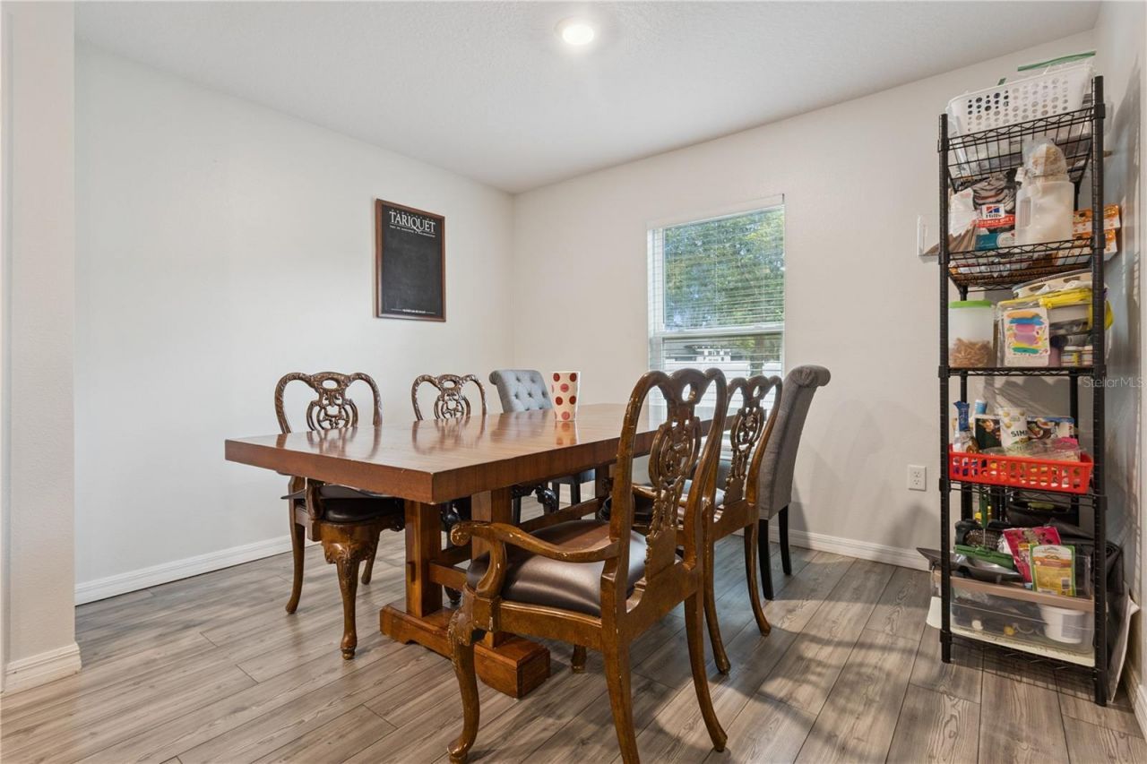 1063 Lake Arbor Court , Tavares, FL 32778 Photo