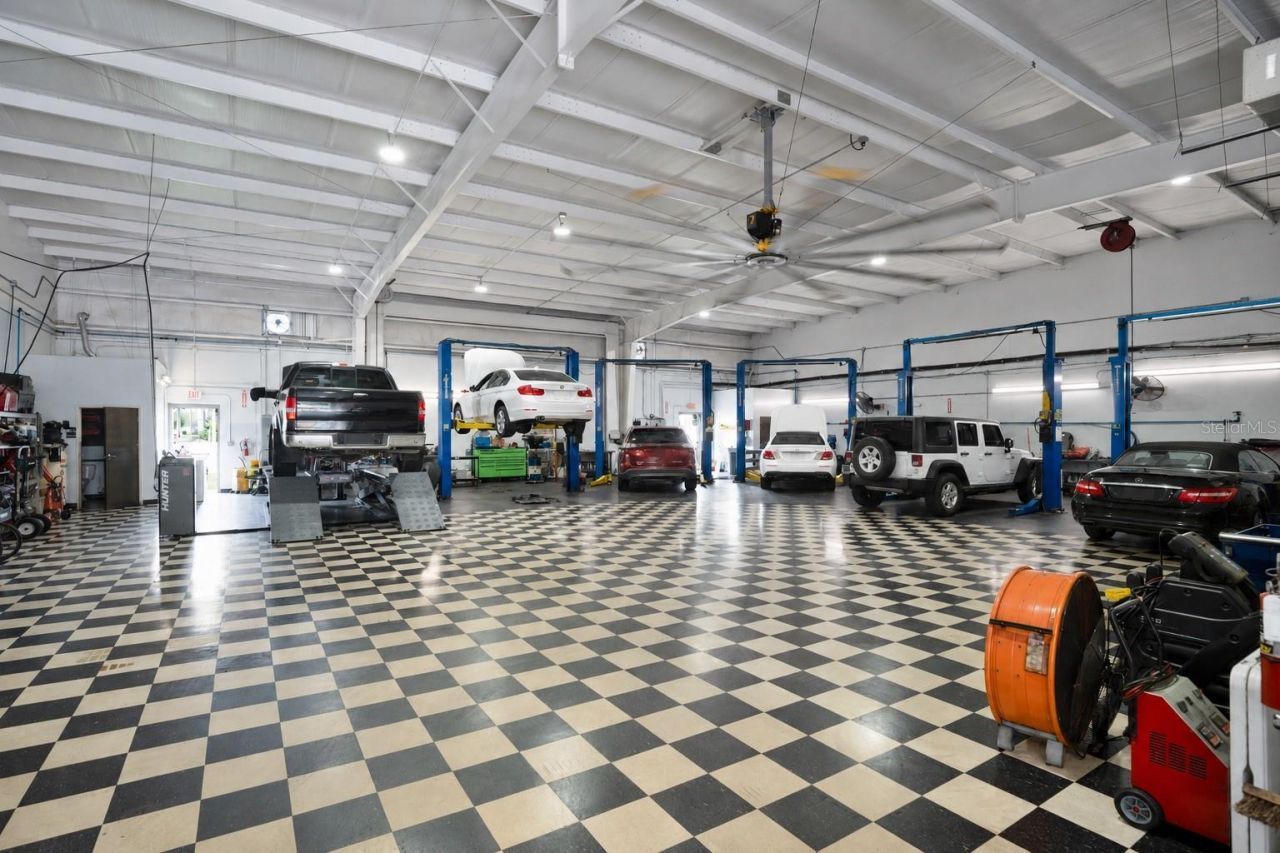 2350 S Us Highway 17 92 , Longwood, FL 32750 Photo