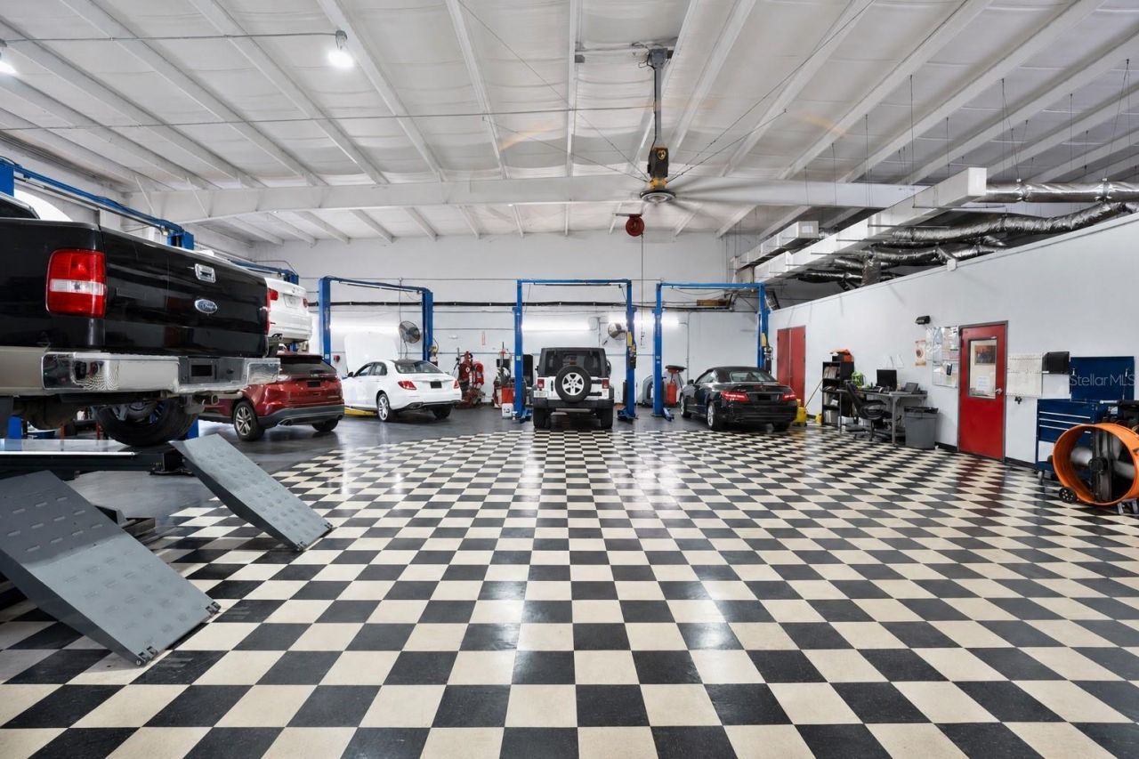 2350 S Us Highway 17 92 , Longwood, FL 32750 Photo