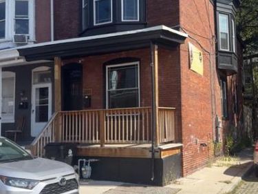2111 PENN STREET, HARRISBURG, PA 17110