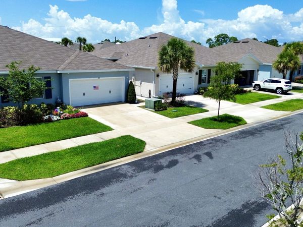 839 Persimmon Place, Fort Pierce, FL 34981
