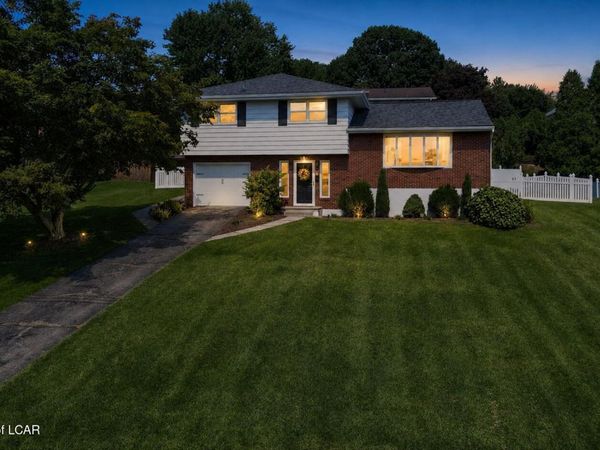 105 Maple Lane, Pittston, PA 18640