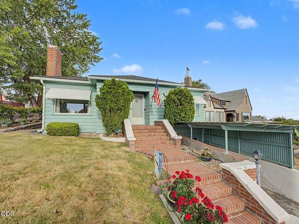 247 Hillside Avenue, Klamath Falls, OR 97601