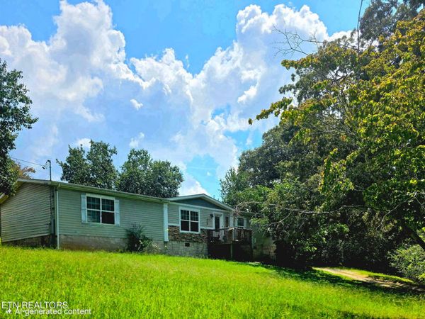520 Hickory Drive, Knoxville, TN 37912