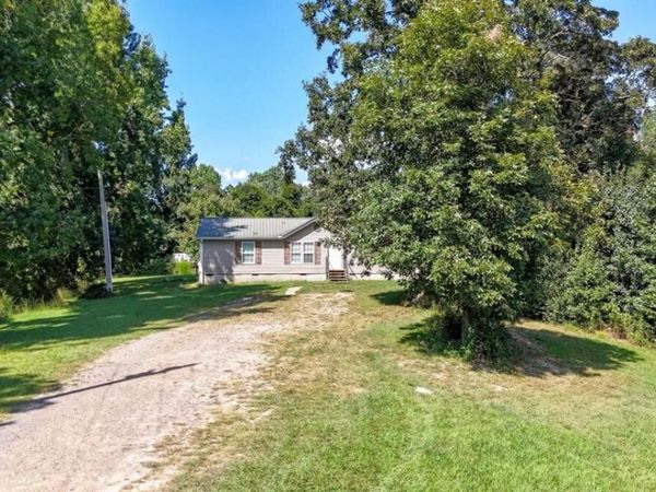 4382 Dews Pond Road SE, Calhoun, GA 30701