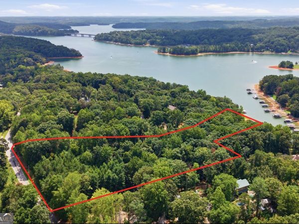 3610-3620 Looper Lake Cove, Gainesville, GA 30506