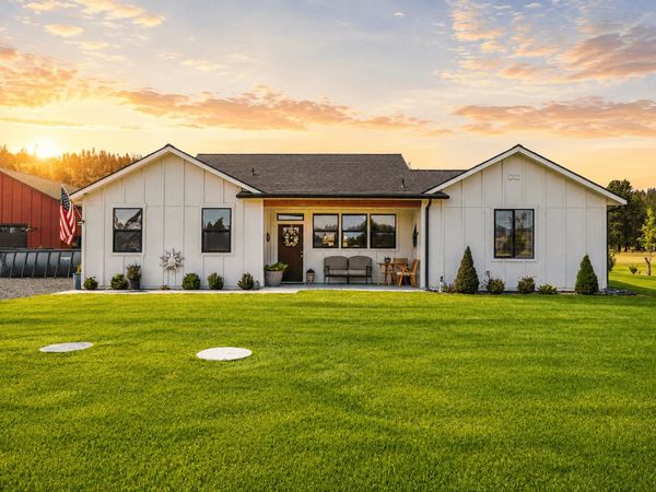 40181 N Barbara Ln, Davenport, WA 99122