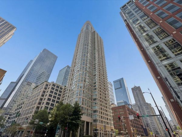 345 N LaSalle Street , Unit 4601, Chicago, IL 60654