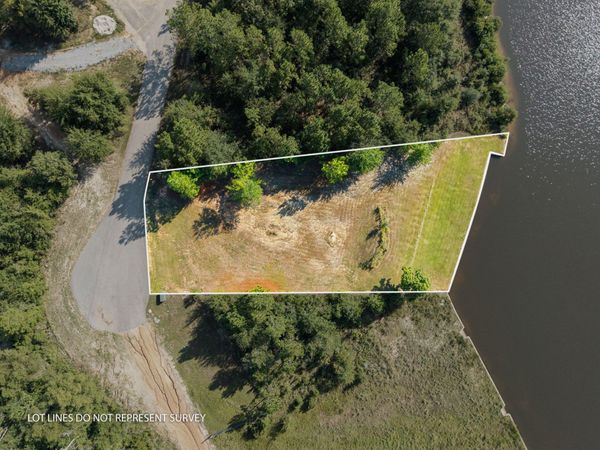 69 Lureline, Lumberton, MS 39455