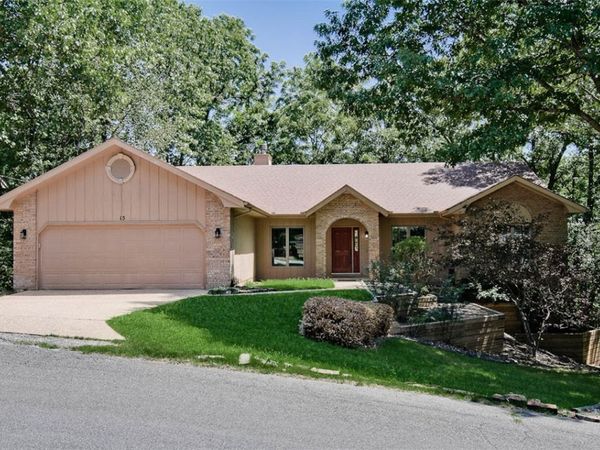 15 Cambria Lane , Bella Vista, AR 72715