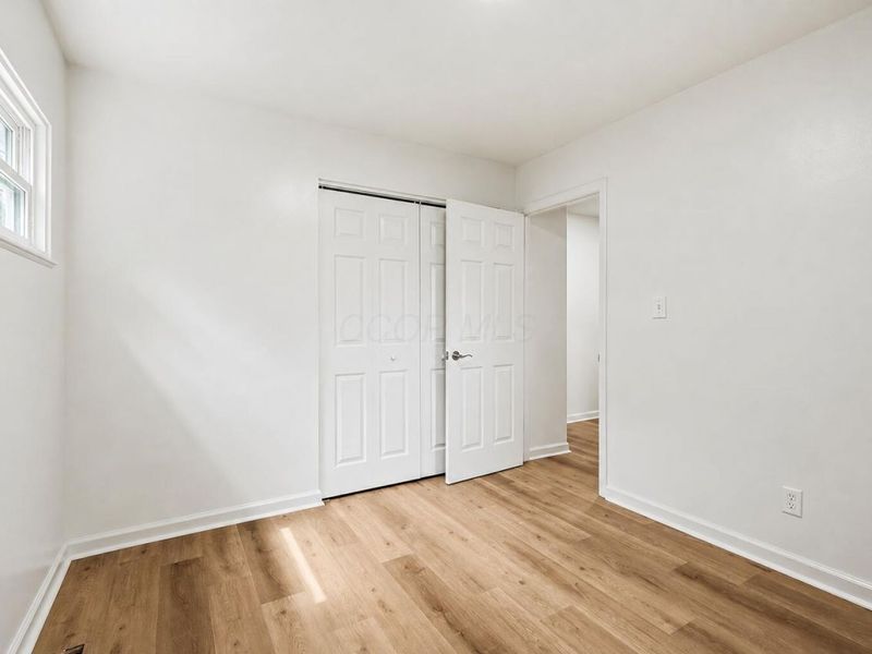 2986 Baker Hill Road, Columbus, OH 43207 Photo 11