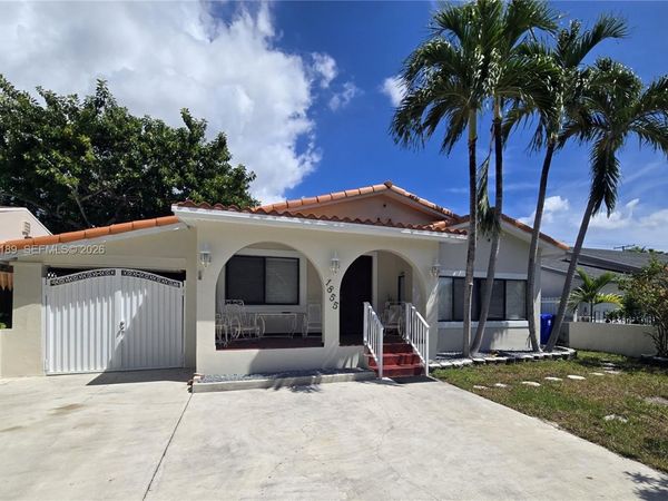 1855 SW 16th Ter , Miami, FL 33145