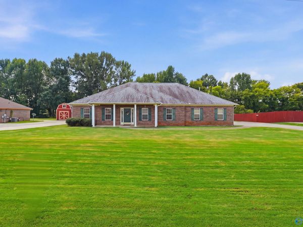 223 Thunderbird Drive, Harvest, AL 35749