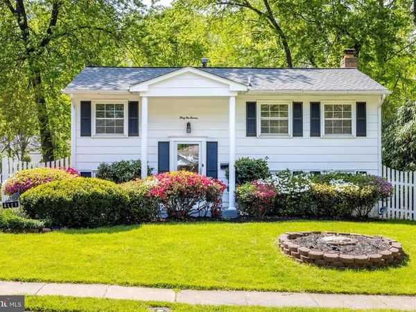 4111 HEMINGWAY DRIVE, WOODBRIDGE, VA 22193