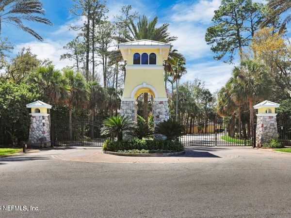 1800 THE GREENS Way, Unit 1108, Jacksonville Beach, FL 32250