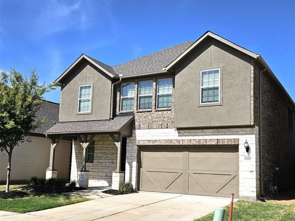 2225 Crooked Bow Drive, Mesquite, TX 75149