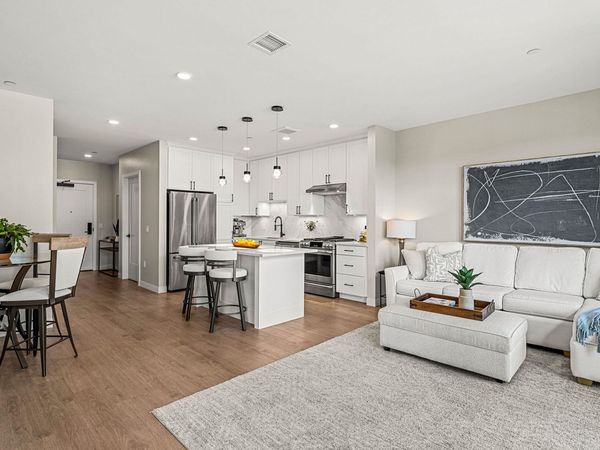 18 Artisan Drive, Unit 318, Salem, NH 03079