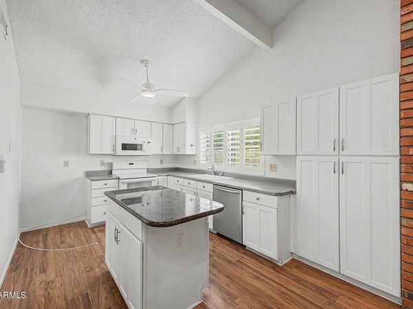 2671 W CHILTON Street, Chandler, AZ 85224
