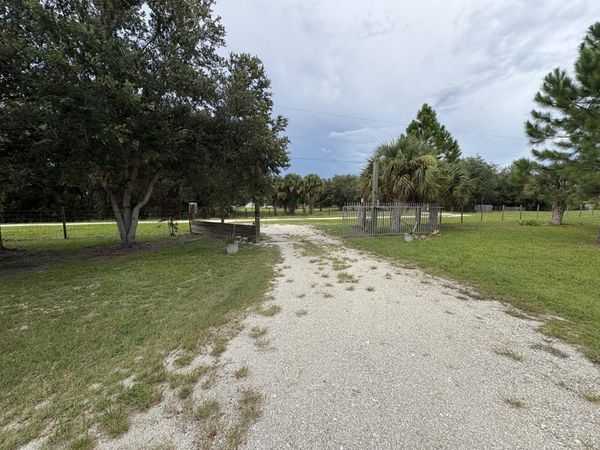 15628 NW 310th Street, Okeechobee, FL 34972