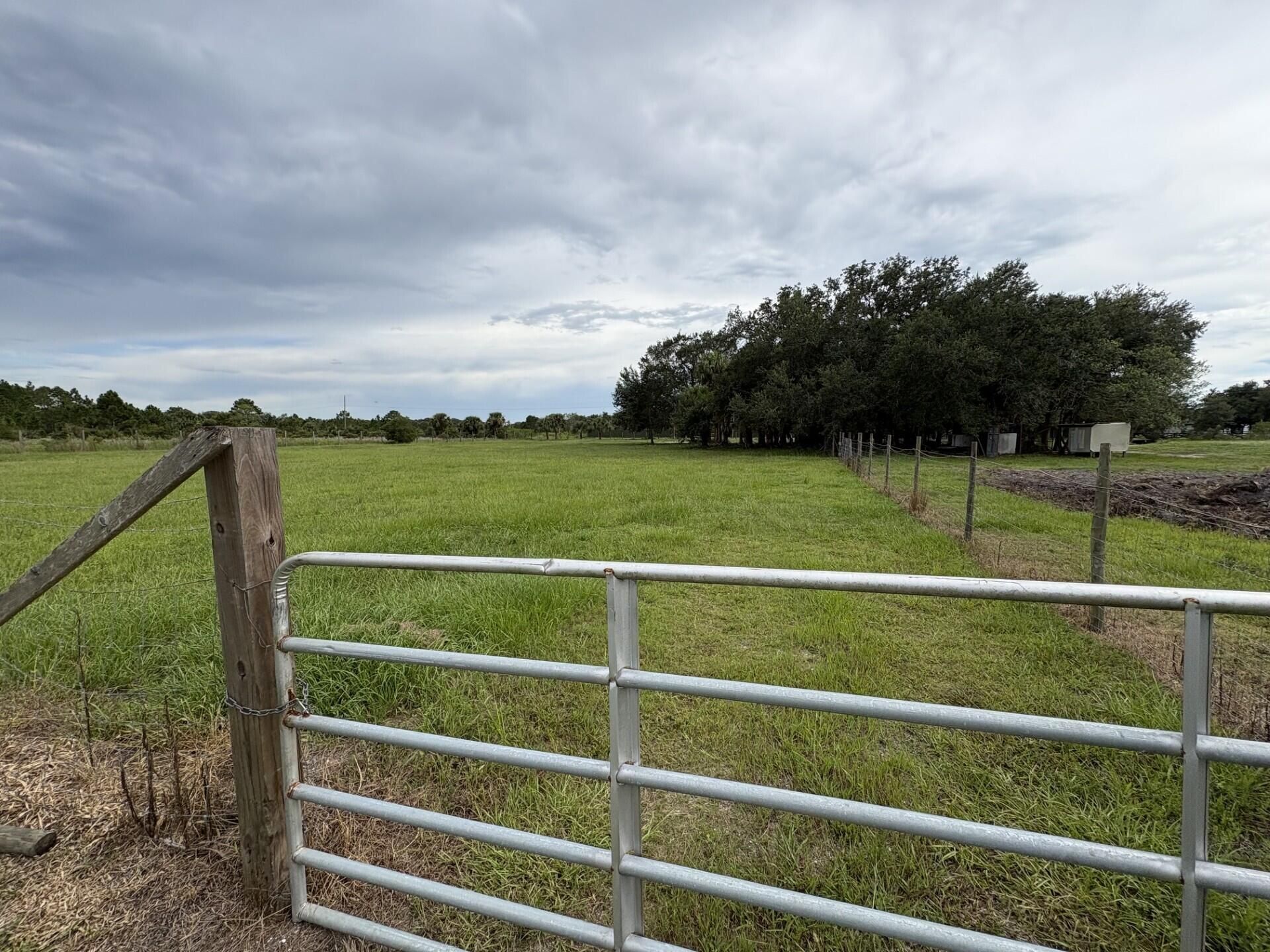 15628 NW 310th Street, Okeechobee, FL 34972 Photo