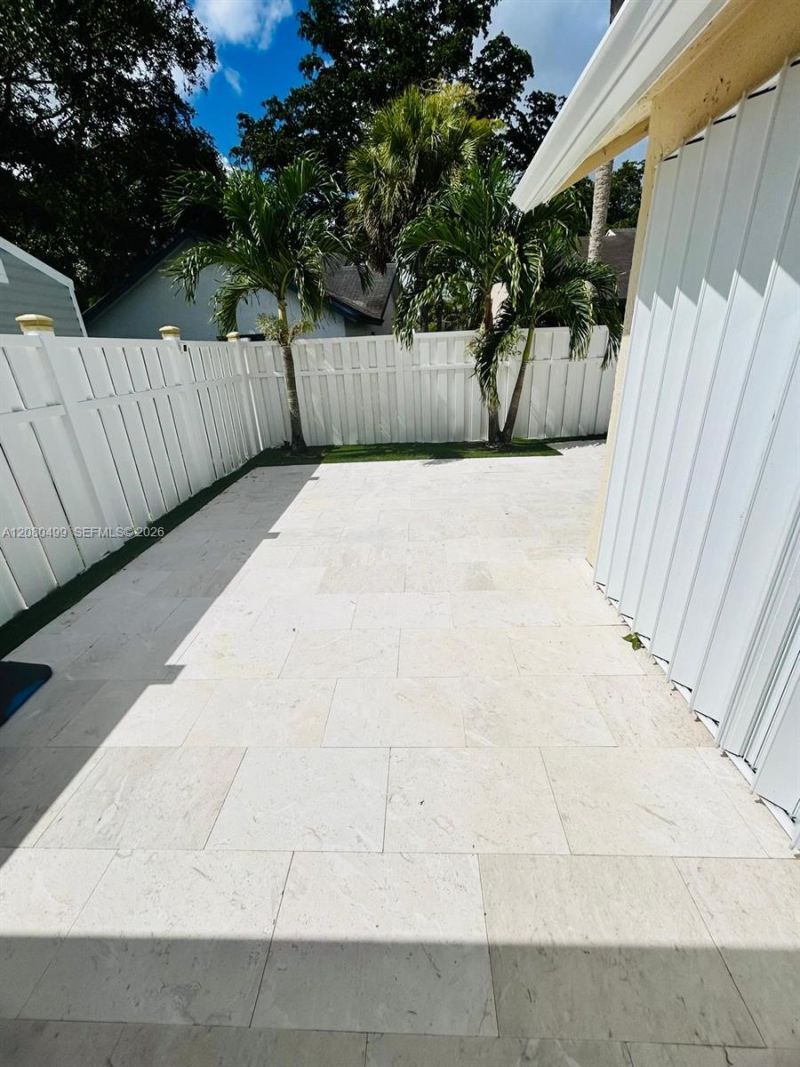 7342 NW 38th Pl , Coral Springs, FL 33065 Photo