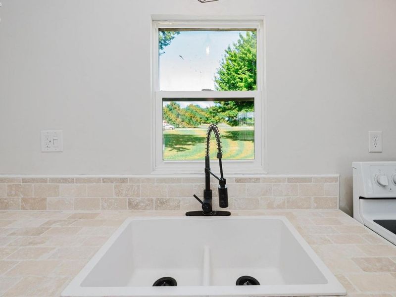 11590 W Salem Carroll Road, Oak Harbor, OH 43449 Photo 6