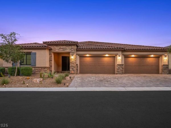 11272 Roman Helmet Street , Las Vegas, NV 89141