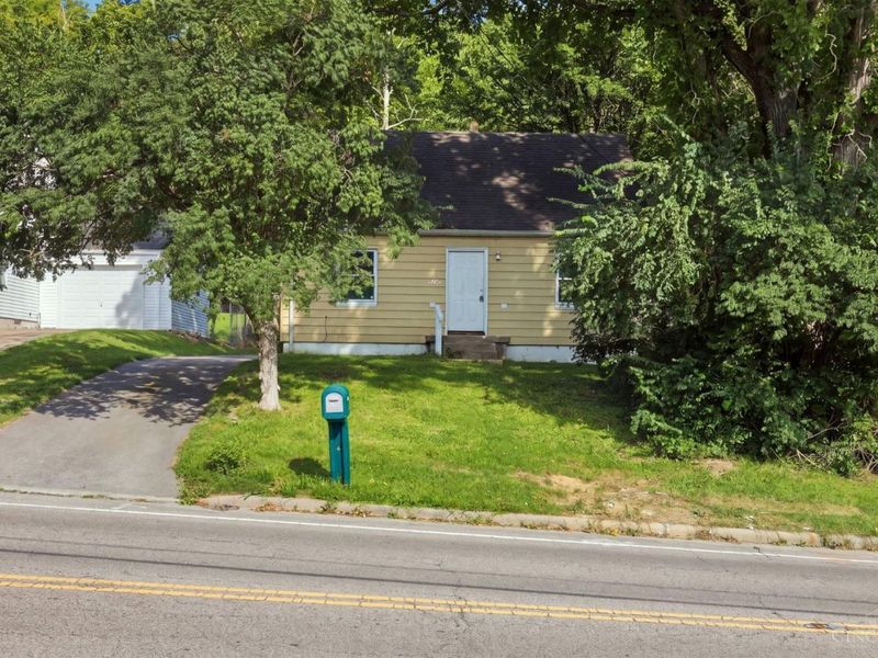 6246 Stewart Road, Silverton, OH 45227 Photo 1
