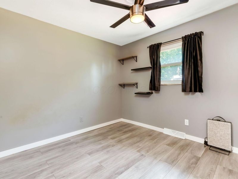 4475 Beacon Hill Road, Columbus, OH 43228 Photo 29