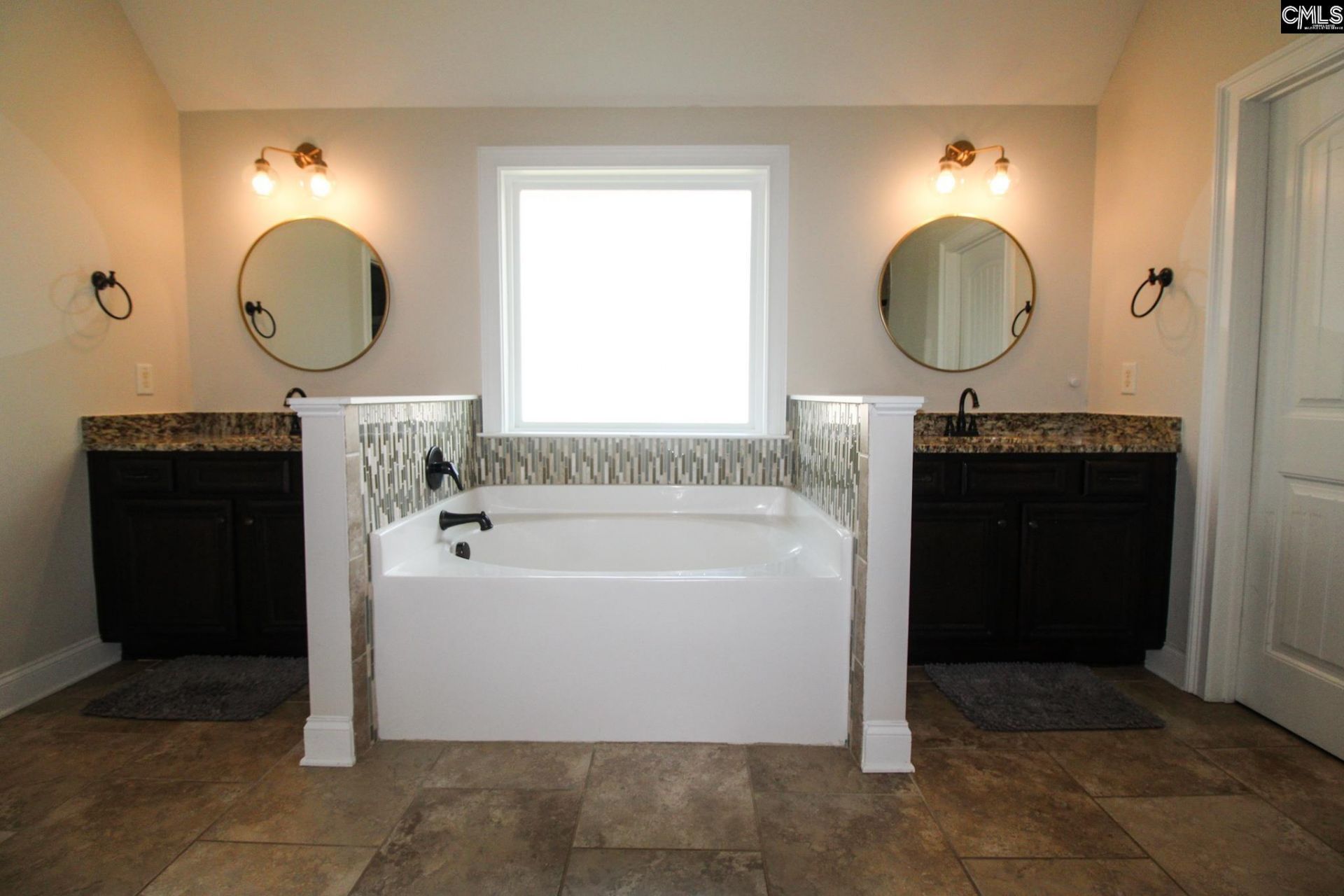 120 Royal Creek Drive Photo 19