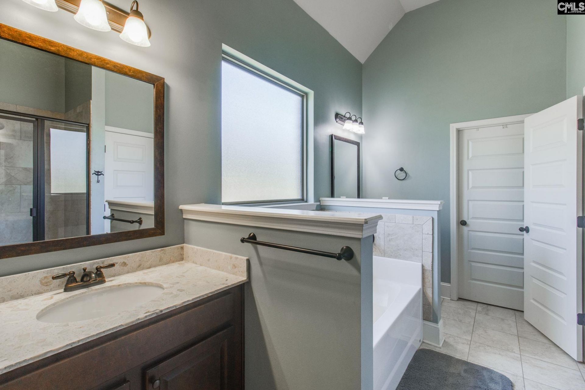 352 Summers Trace Drive  Photo 21