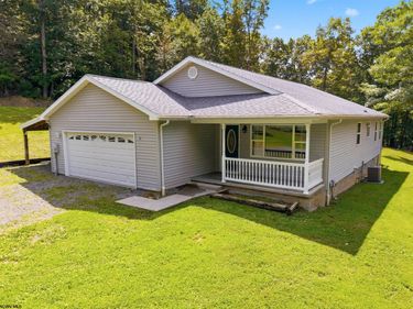 1201 Mount Zion Road, Fairmont, WV 26554